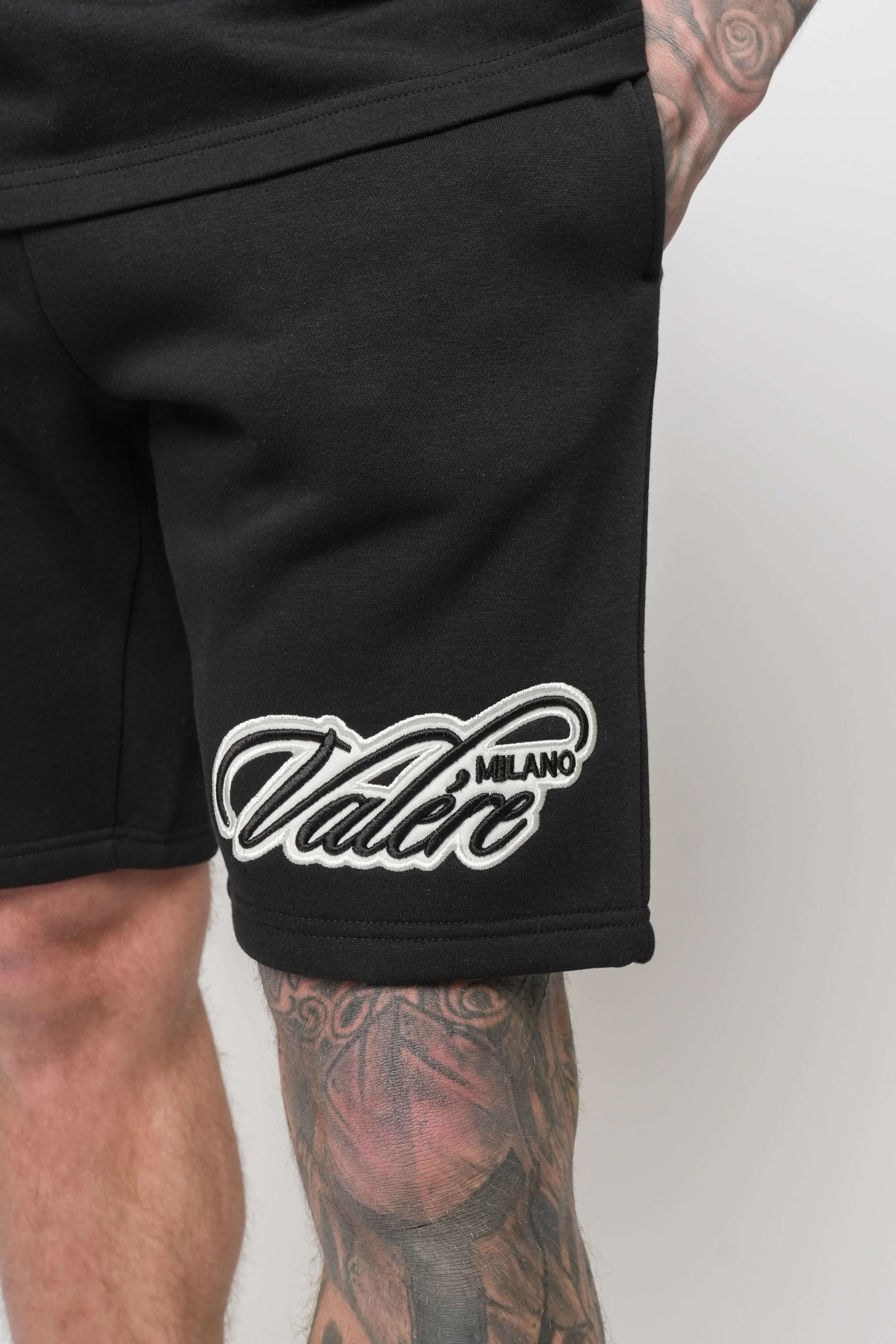 BARATZ BLACK TEE & SHORT - Image 8