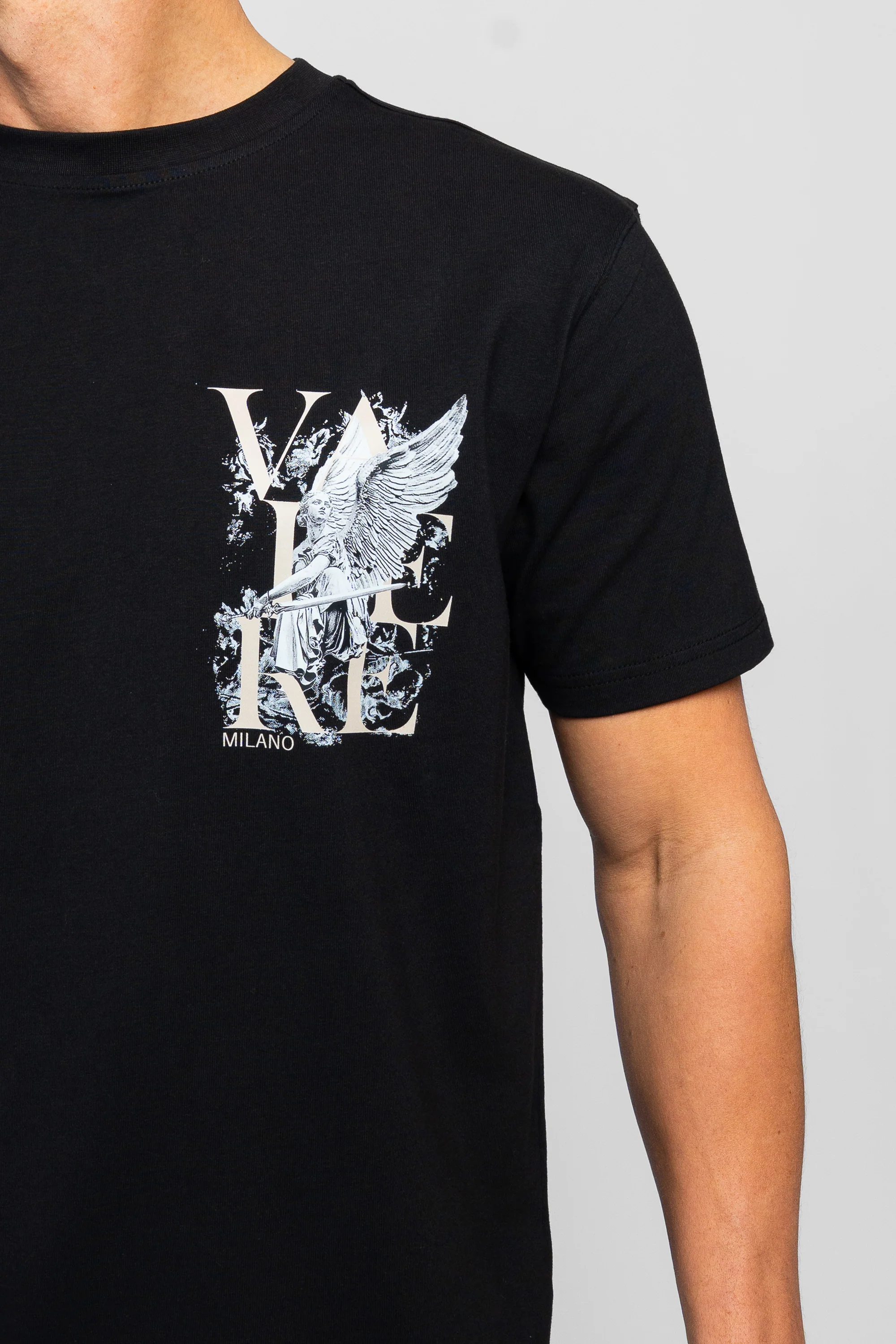 CIRO BLACK TEE - Image 2