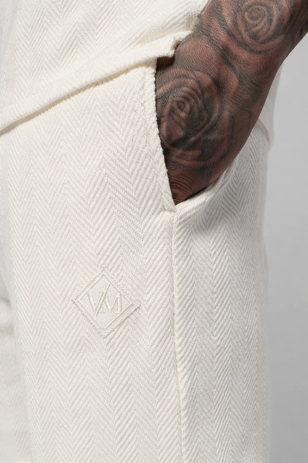 CONZA BEIGE TEE & SHORT SET - Image 9