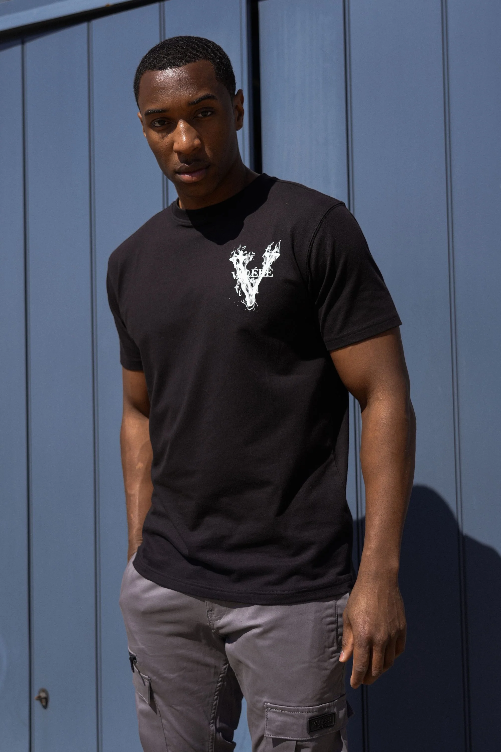 ELIO BLACK TEE - Image 3