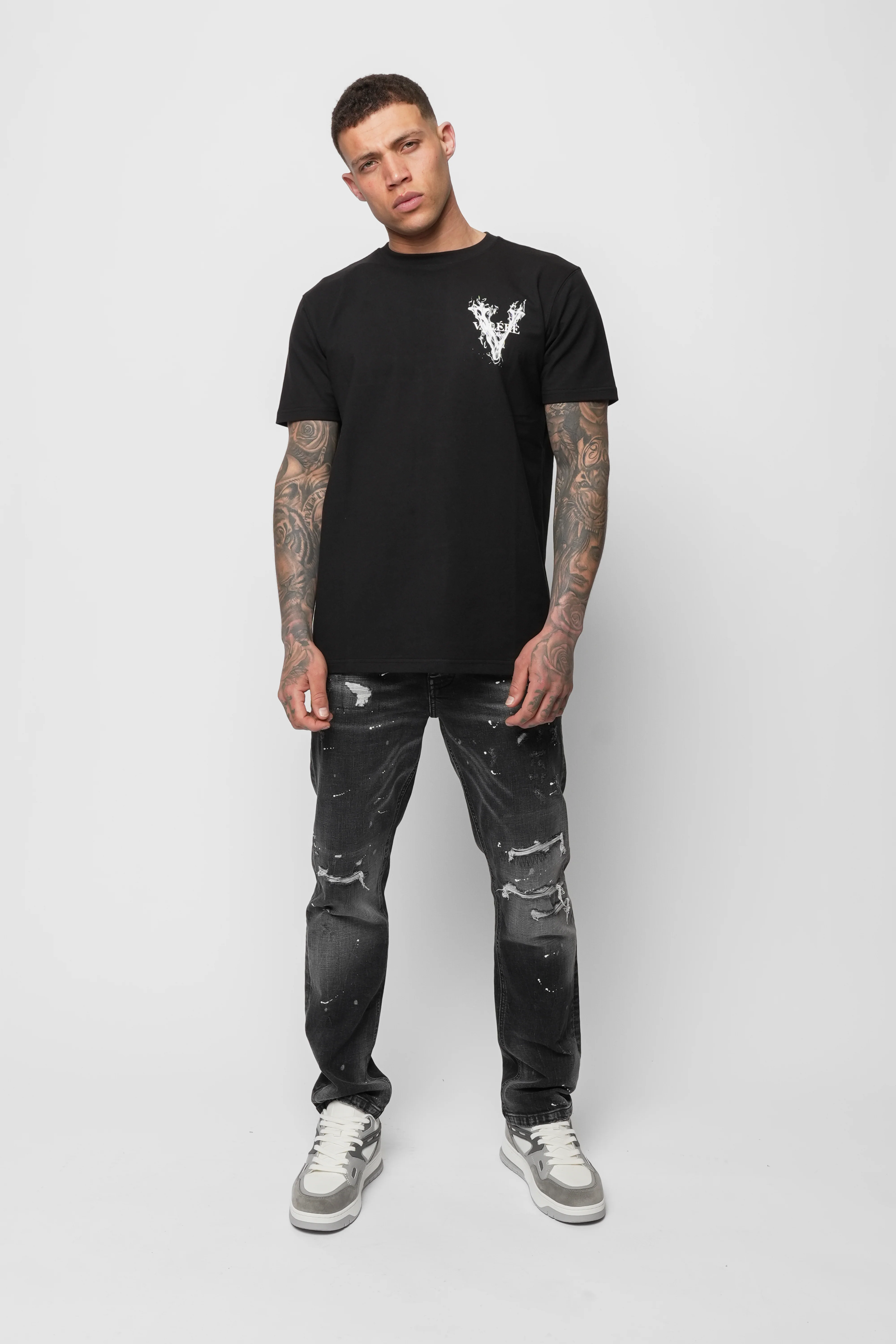 ELIO BLACK TEE - Image 4