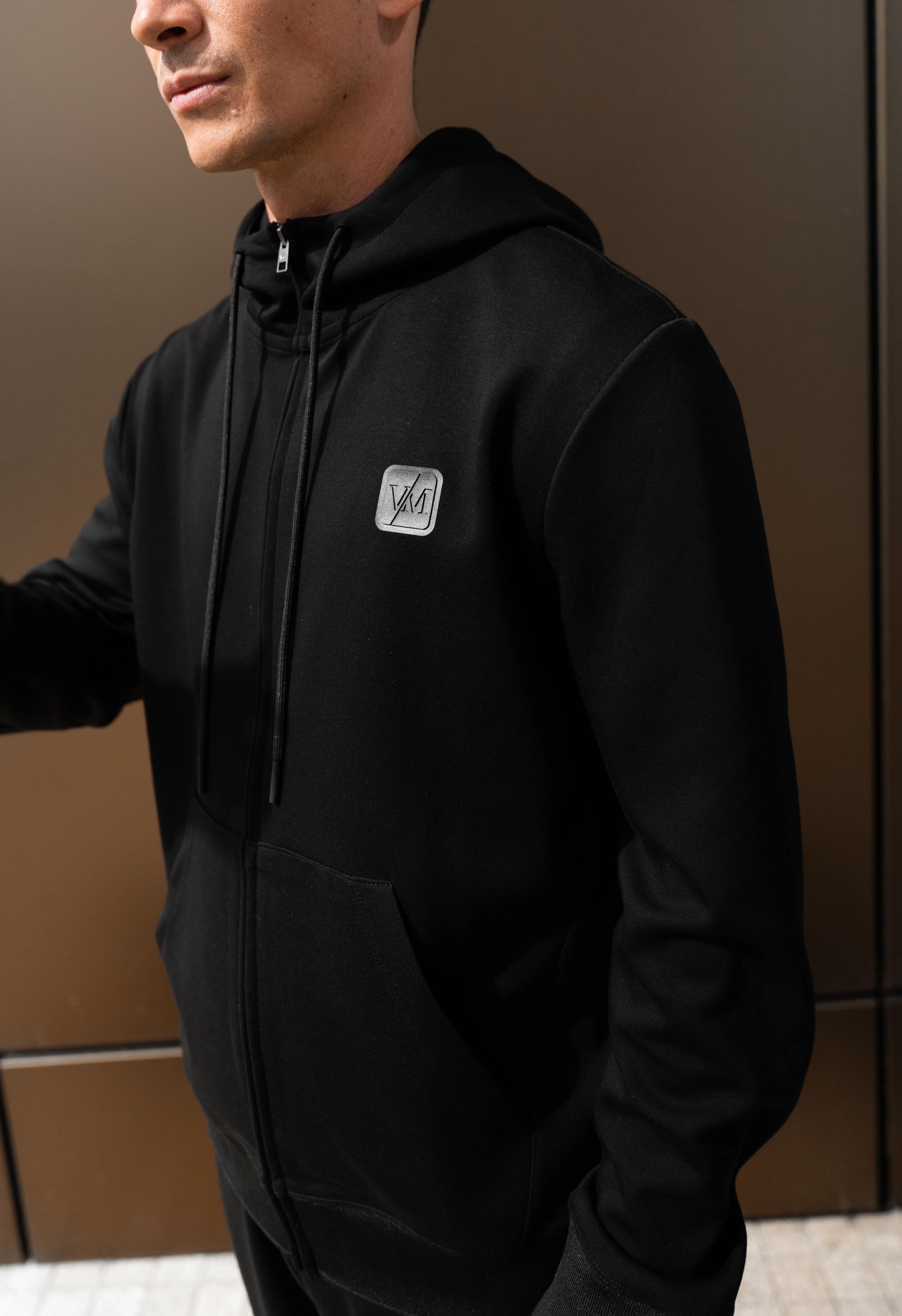LUXE BLACK HOODIE - Image 3