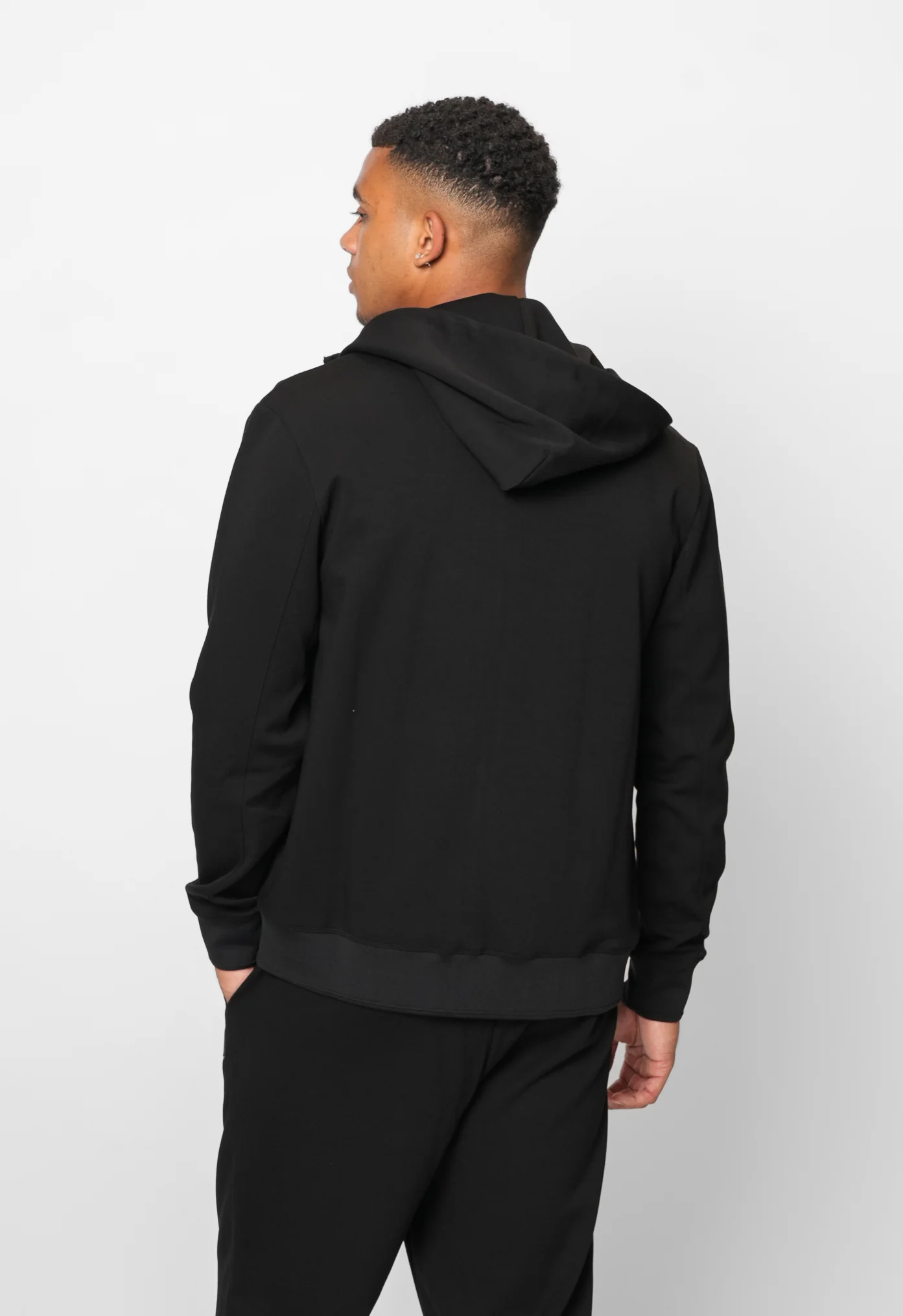 LUXE BLACK HOODIE - Image 5