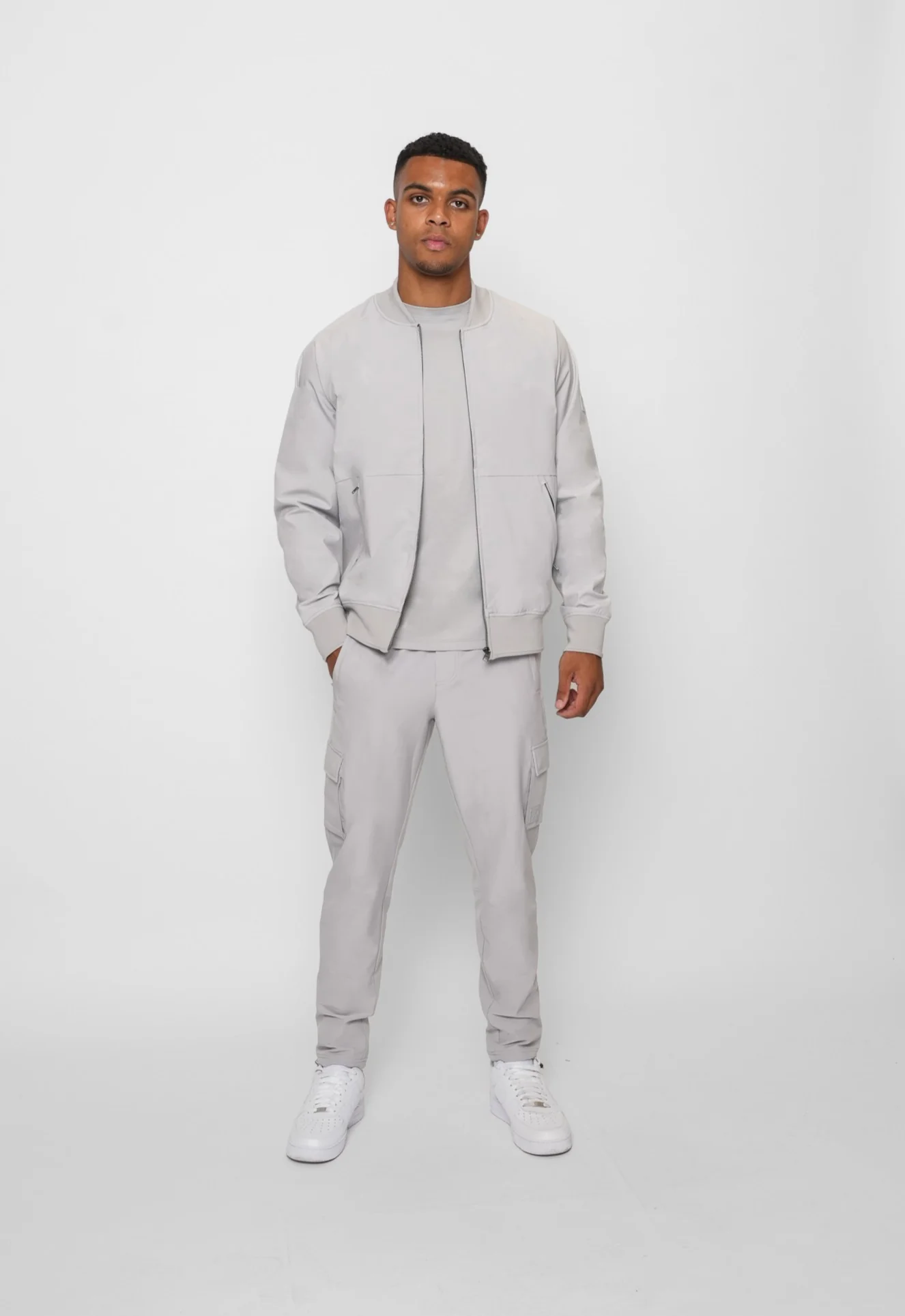 LUXE GREY BOMBER - Image 4