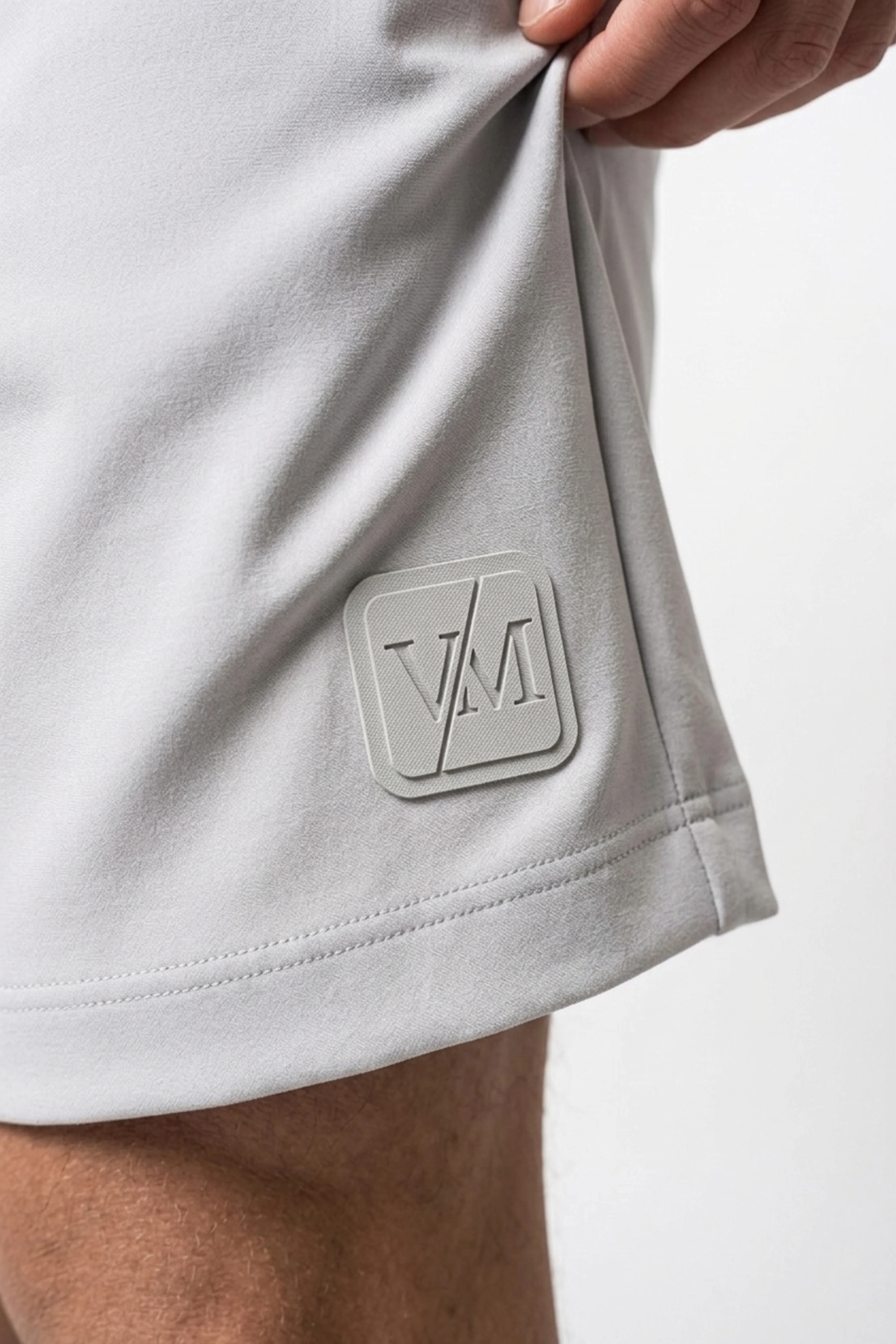 LUXE GREY SHORT - Image 2