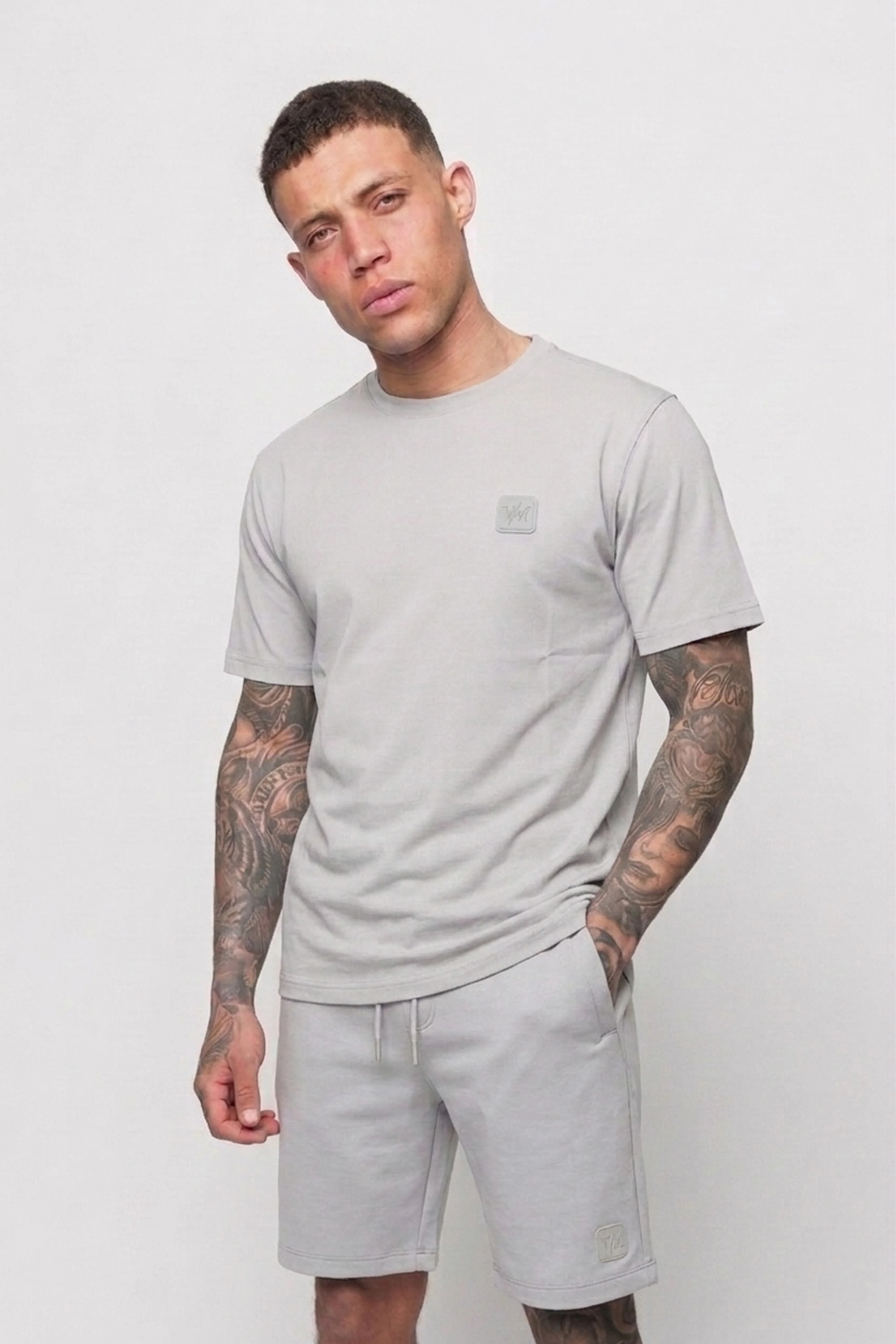 LUXE GREY SHORT - Image 5