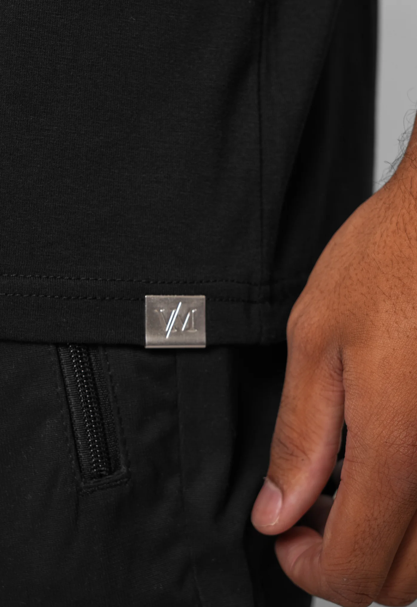 MONTE BLACK TEE - Image 4